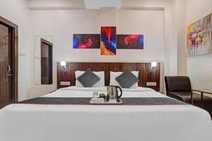 Super Townhouse Hotel O Benchmark - 4hvězdičkové hotely ve městě Indaur