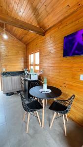 Chalé Tiny house com banheira e lareira