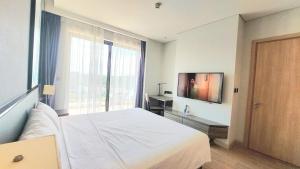Sweet Home - Homestay apartment system at Alacarte Ha Long building