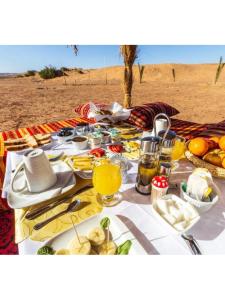 Merzouga white camp