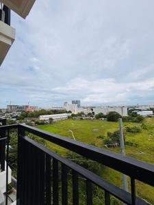 A Dreamy Elegant Studio