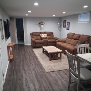 Fully Updated 3-Bedroom Ranch with Stylish Interiors, Full Furnishings, and Backyard Hangout Spaces