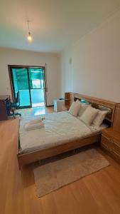Quarto duplo com varanda no centro de Viseu