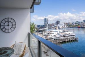 Fabolous - Holidays in absolute waterfront!