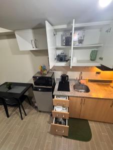 Luxury Home Comfort At Manhattan Plaza Cubao WiFi