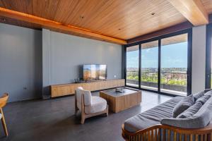 LOI Mansion Managed by ARM One Hundred