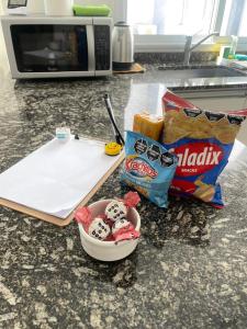 Cerquita del río con alma de hogar