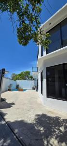 House with a View and Private Pool