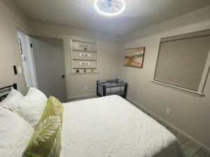 HomeSuite Cabin Relaxing Getaway Near Casino