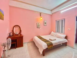 Sapa Sunlit Homestay & Travel