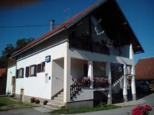 Apartment Gabi - Smoljanac