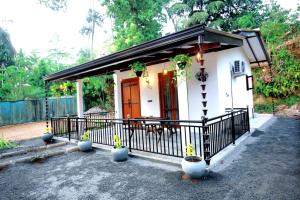 Lovers Gem Villa Hiriketiya