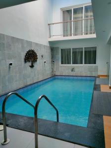 Nest 4Bhk villa with an indoor pool