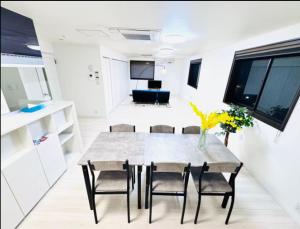 東京高級豪邸 121平米 広々 映画室 北千住表参道渋谷直通 パーティー 長期OK WiFI 12人 WAGAMAMA西亀有