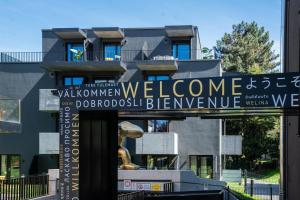 Blackhome Innsbruck Tivoli