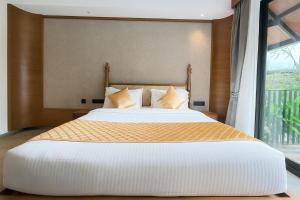 Manjoora Saddles Resorts & Spa