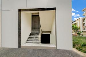 Super Townhouse Golden Temple Manikonda