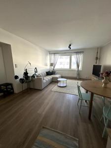 Y - New and gorgeous two-room apartment