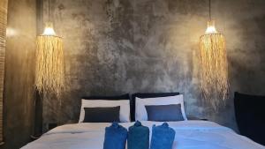 Pura Vida - General Luna