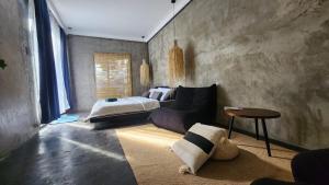 Pura Vida - General Luna