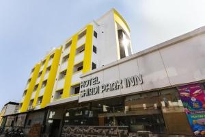 Hotel Shirdi Park Inn 80 Meters From Sai Samadhi Temple