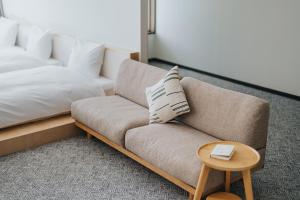 Four Seasons Home BY REINDEER