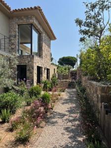Vue mer, plage à pieds, golfe de St Tropez