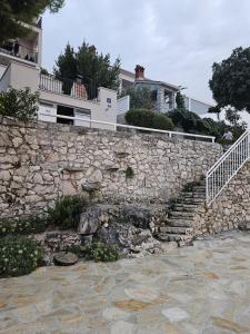 Apartmani Borovac Šparadići