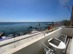 Annoula Studios and Apartments