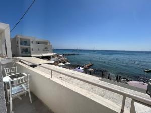 Annoula Studios and Apartments