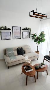 Backup Power 2BR 2BA AC WiFi Gym 24h Security Ideal for long stays