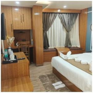 Hotel House Home Valley View Room Beside The Gandhi RD