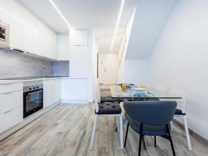 Stylish 179 Parque Santiago 2, front of the sea