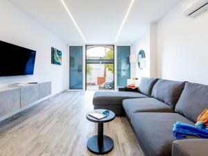 Stylish 179 Parque Santiago 2, front of the sea