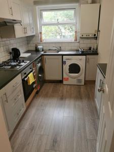 Newly amazing refurbished two bedroom apartment