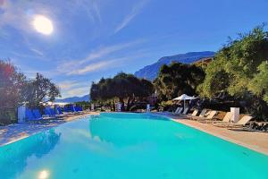 NISSAKI SUNLIGHT by Sealand Villas