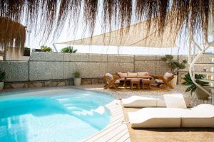 3Bedroom Villa with Pool and Sea Wıew in Bodrum BD447