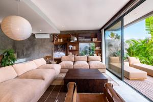 Villa Amara, Cala Nusa, Kaya - Spacious & Modern Villa in Balangan