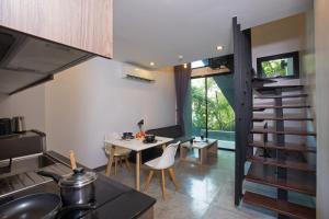 Duplex Loft near Nai Harn Beach with Pools & Gym - Utopia Loft B125