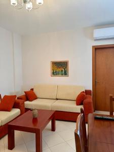 Home Inn Apartment in Durres Beach