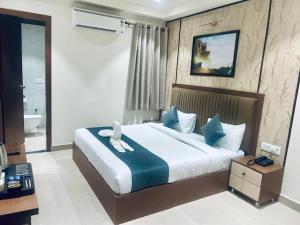 Sand Of Kashi By Coral Group