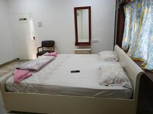 Toit -AC room Himayathnagar