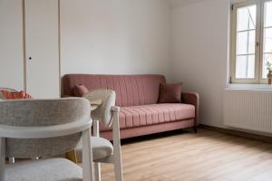 Wilson Park Serene Studios by BookingHost