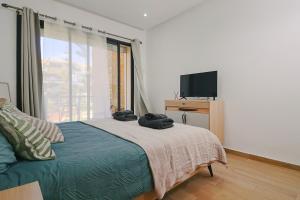 Boho Mood - 2 Bedrooms with Terrace & Pool