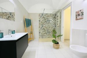 Giatì Studio - Cortile Privato & Metro