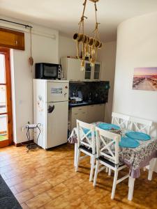 Home Flora Castelsardo fronte mare img10