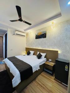 The LiteLiving Studios