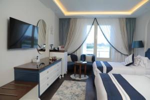 Nile Transport Hotel