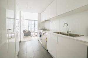 AirTrip Apartment on Margaret Street in CBD