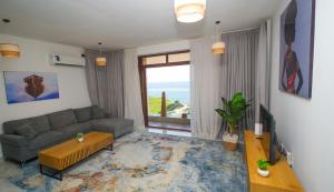 Best Stays Luxury Apartments at Tulip Residences - Beachfront, AC, Lift, Pools